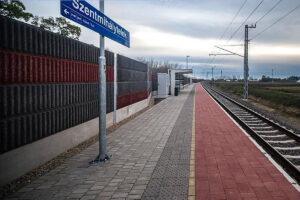 Mérföldkő a dél-alföldi vasútnál: Elkészült a Szeged–Röszke vonal és az új deltavágány