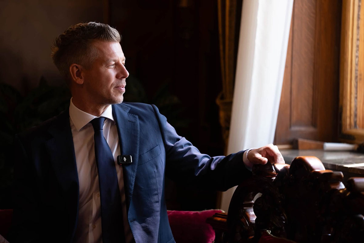 Magyar Péter nagy családi pótlék-emelést ígér 2027-re